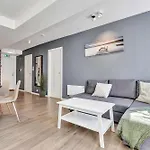 Modern By Harbor