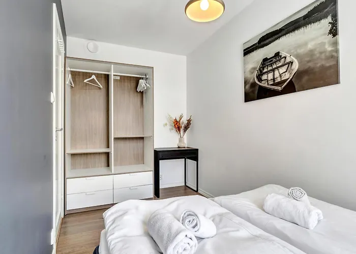 Apartment Modern By Harbor Bergen